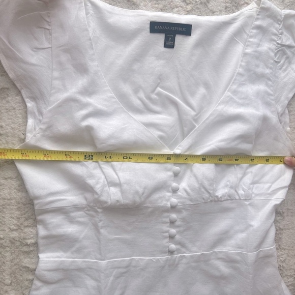 💥BANANA REPUBLIC 💥 White Mini Dress with Flutter Sleeves❤️🔥 - Picture 9 of 9